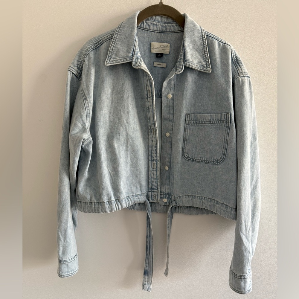 Universal Thread Cropped Light Denim Jacket with Drawstring